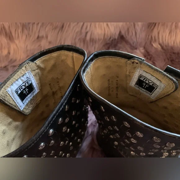 Frye Short Leather Moto Boots Size 7 - Black - Picture 2 of 4